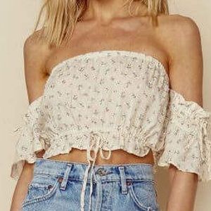 Cute tube top with sleeves